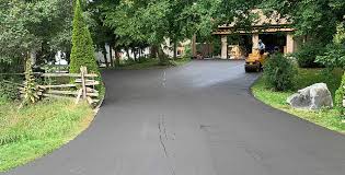 Best Asphalt Driveway Installation  in Ainsworth, NE